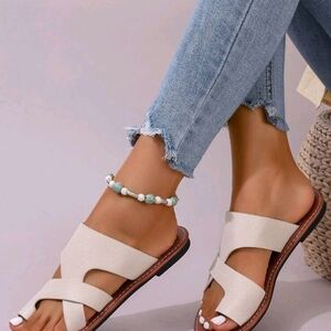 Elegant Cream Women's Sandals